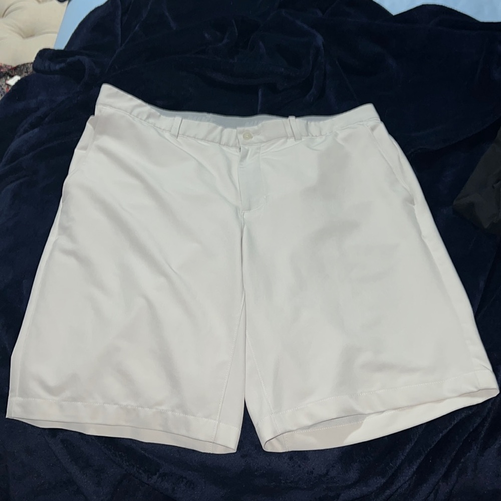 Men’s Nike Golf Shorts